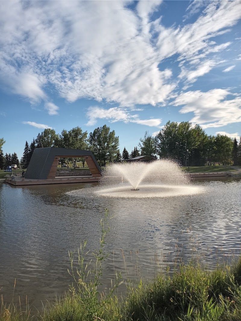 Nose Creek Off-Leash Park dog park in Airdrie, Alberta