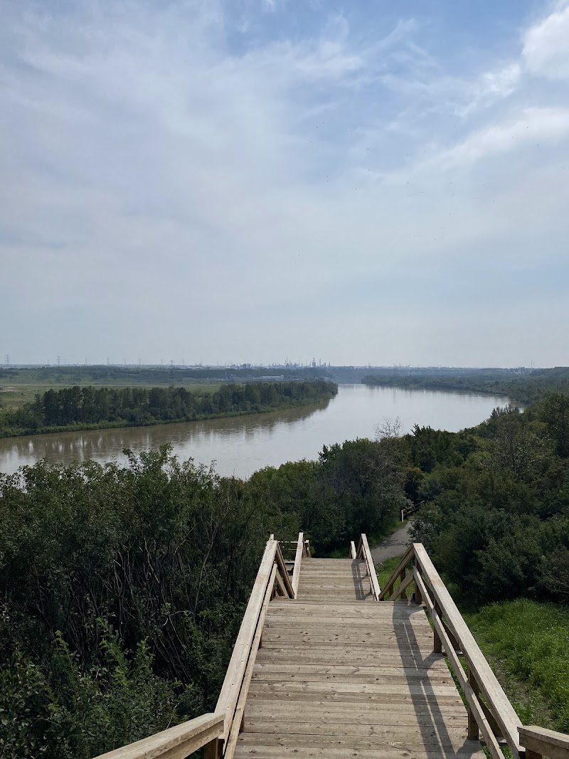 Hermitage Dog Park dog park in Edmonton, Alberta