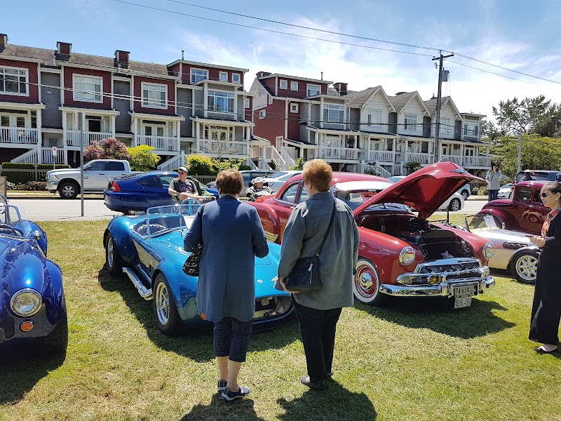 Steveston Dog Off Leash Area dog park in Richmond, British Columbia