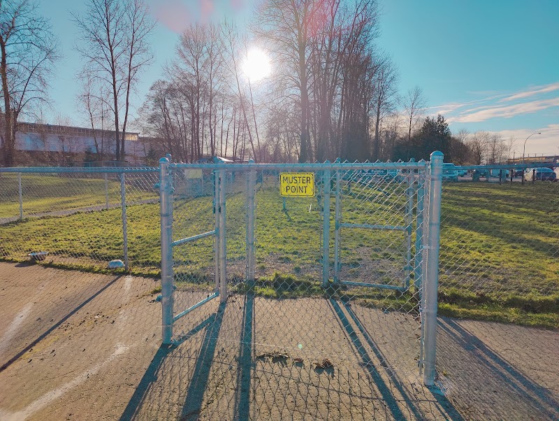 Dog agility yard and large off leash area dog park in Delta, British Columbia