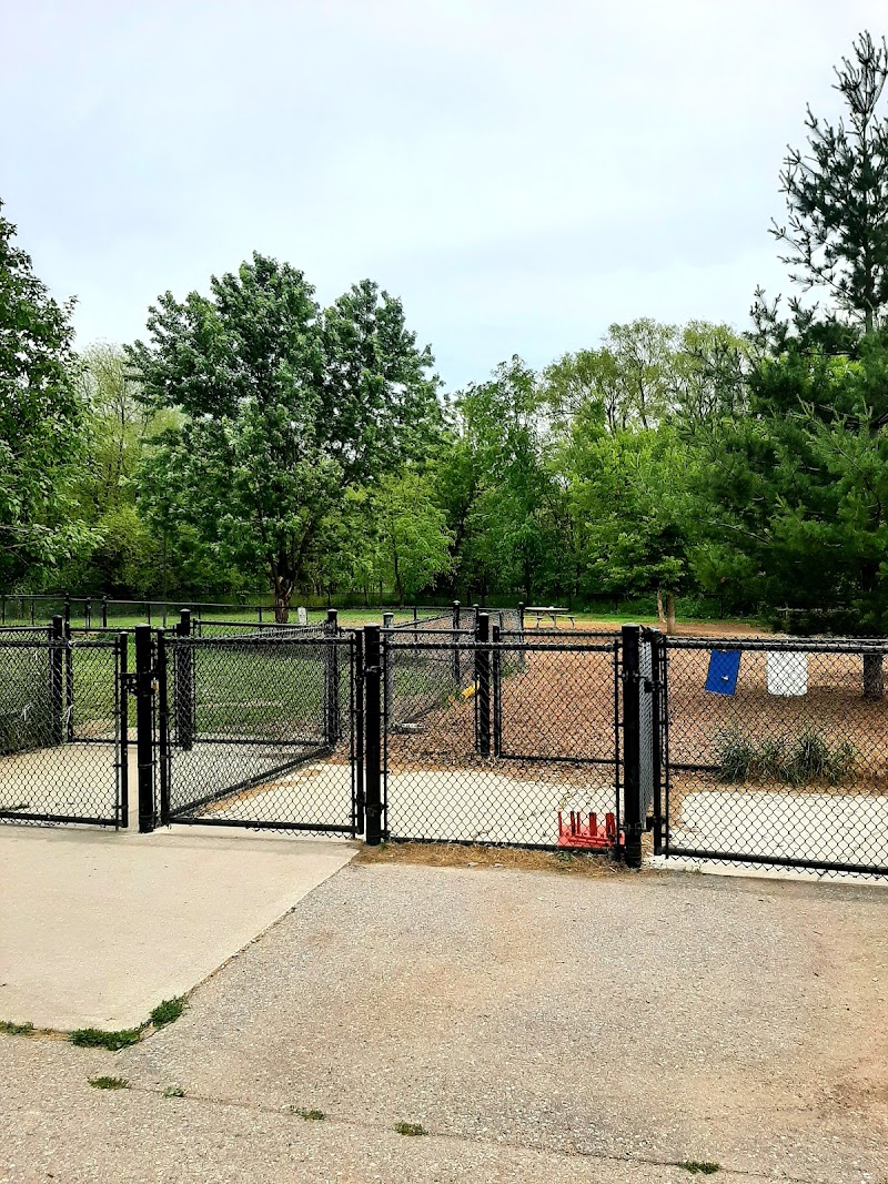 Duggan Park Off-Leash Area dog park in Brampton, Ontario
