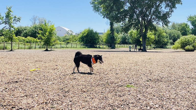 Canine Commons Off Leash Dog Park dog park in Aurora, Ontario