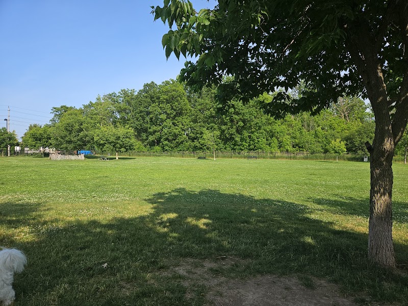 Leash Free Milton dog park in Milton, Ontario