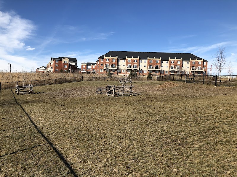 Oak Park Dog Park dog park in Oakville, Ontario