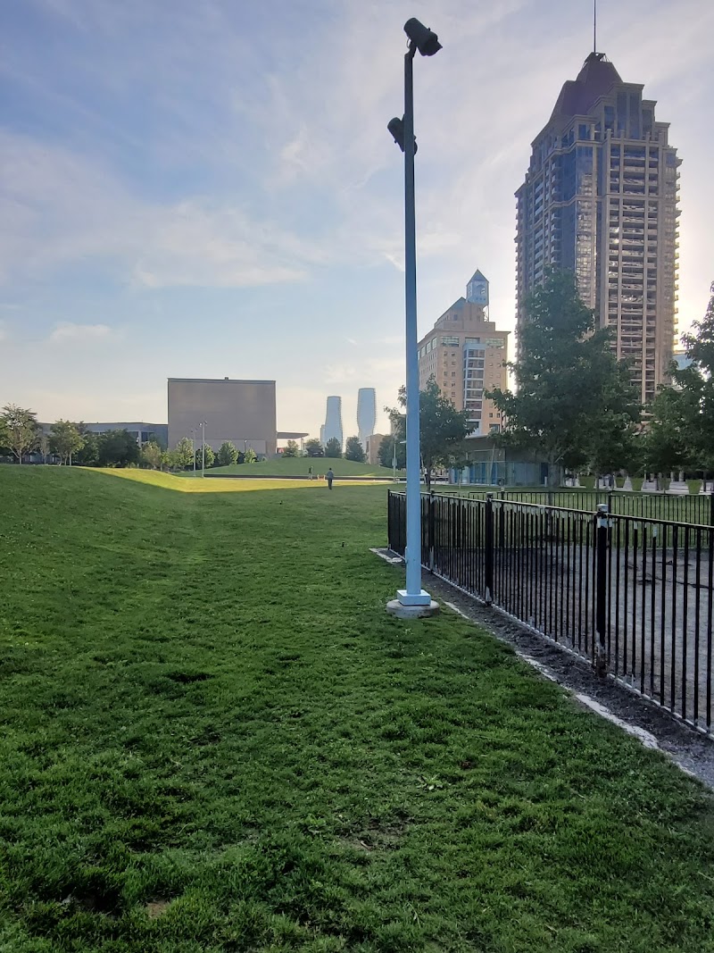 Community Common Dog Spot dog park in Mississauga, Ontario