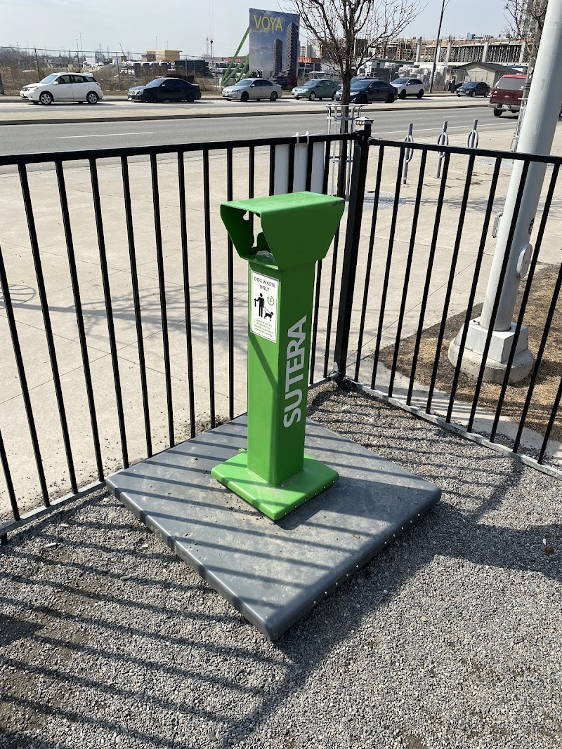 Community Common Dog Spot dog park in Mississauga, Ontario