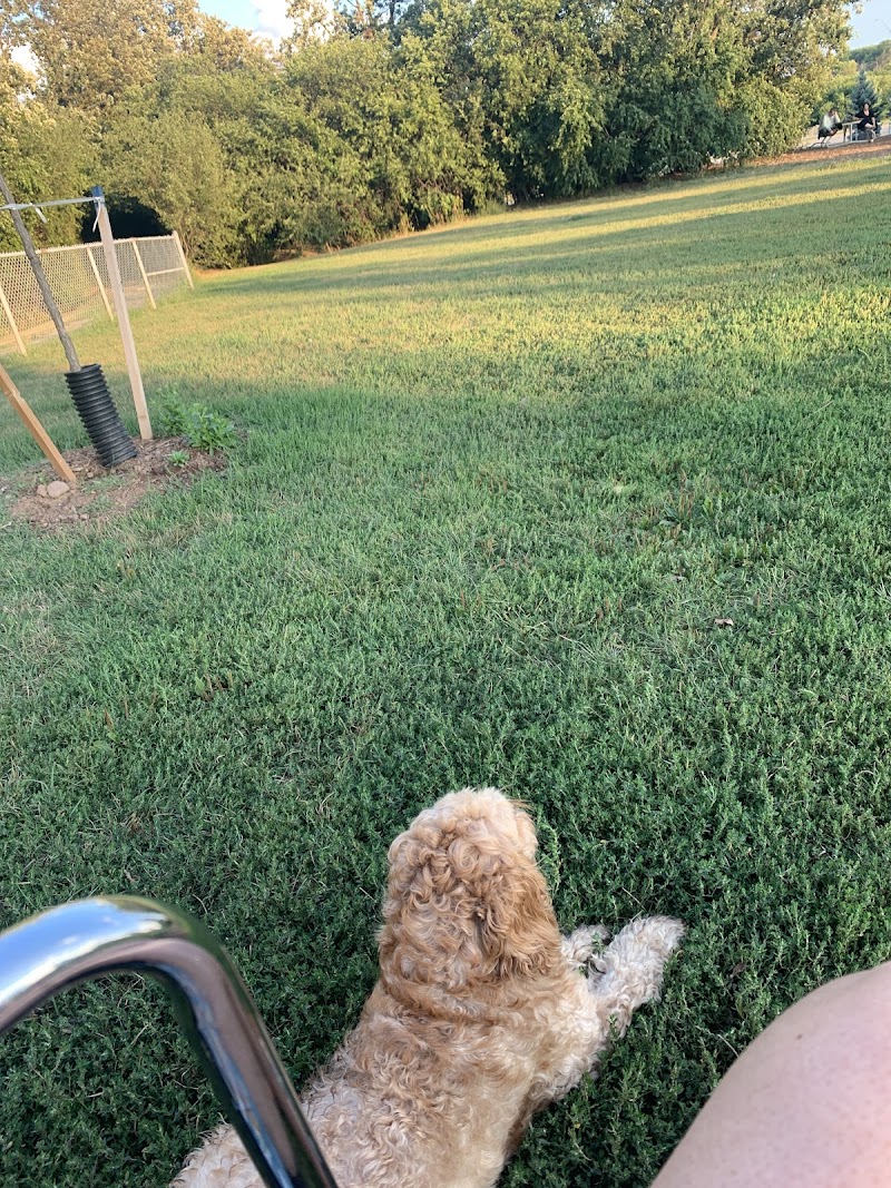 Dog Park dog park in Oakville, Ontario