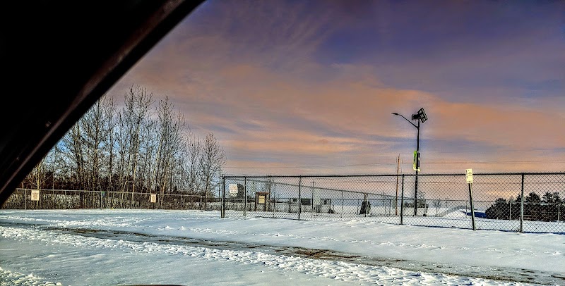 Devon Dog Park dog park in Devon, Alberta