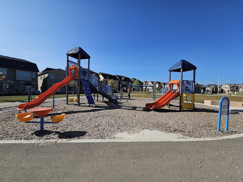 Colin Alton Parkette Dog Park dog park in Burlington, Ontario